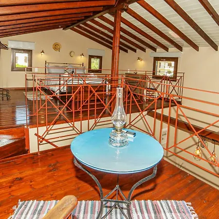 Loft Sweet Loft *